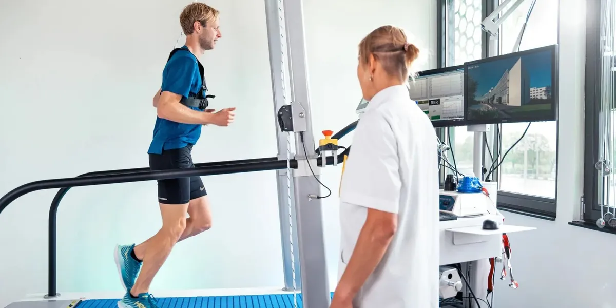 20% bursë për të gjithë studentët e rinj në Shkencat e Sportit dhe të Lëvizjes në UBT – vendet janë të limituara