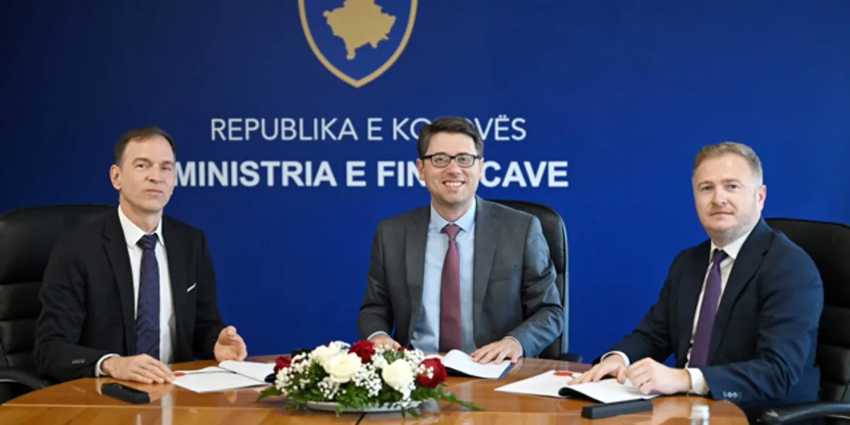 Ministria e Financave nënshkruan grant prej 5 milionë euro me Bankën Gjermane për Zhvillim për investime në rrjetin e transmisionit