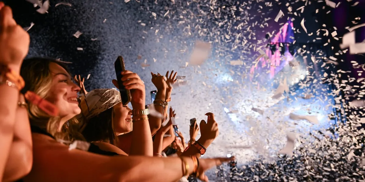 Festivalet nuk sjellin vetëm muzikë, por edhe miliona euro – Sunny Hill ndër festivalet me ndikimin më të madh në rajon