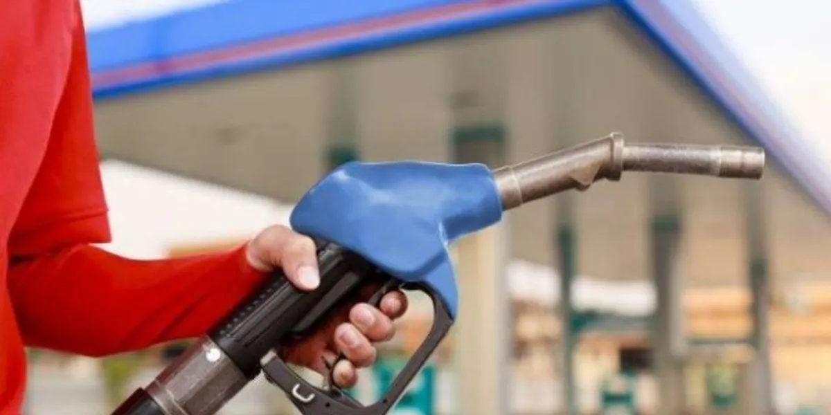Nafta dhe benzina sërish më shtrenjtë – MINTI publikon çmimet e derivateve